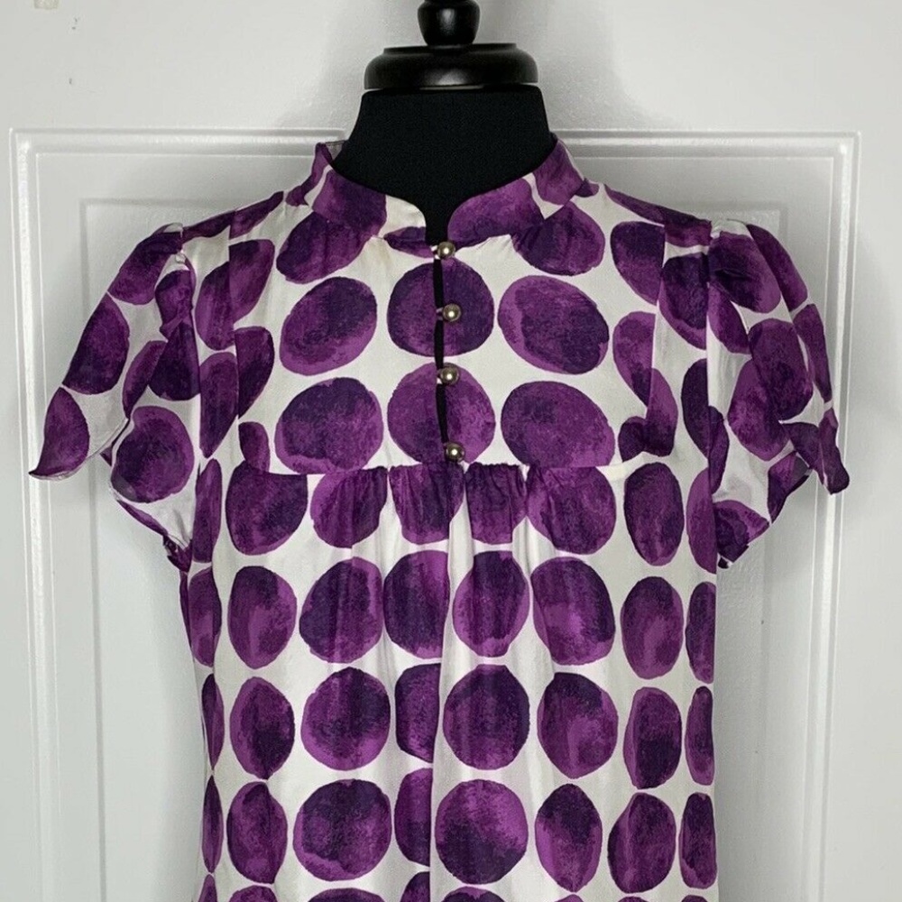 Banana Republic Short sleeve Mock Neckline blouse